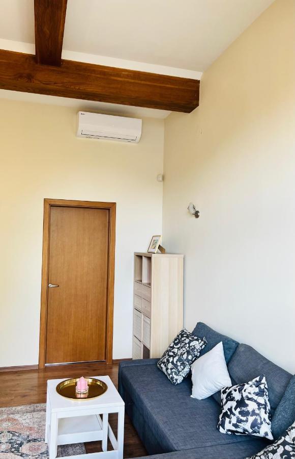 Super Apartment Old Town Klaipeda Exterior photo